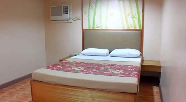 Двухместный номер Deluxe Pinoy Pamilya Hotel