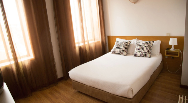 Residencial Triunfo, Varaa Matkakoti Hotellit Porto pysäköinnillä, Pysäköinti