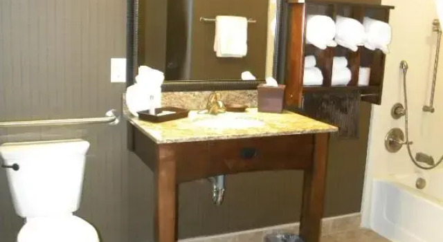 Двухместный номер Standard Teddys Residential Suites Watford City