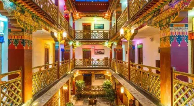 Lhasa Reziba Hotel, Rezerwuj Hotel Hotele w Lhasa z parkingiem, w pobliżu Ramoche Temple, Parking