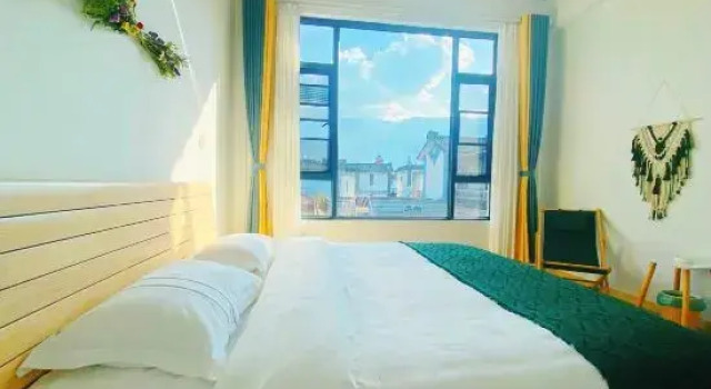 Dali Yimian Mountain View Homestay (Caicun Longqi Wharf Branch), Prenota Hotel Hotel a da con parcheggio, Parcheggio
