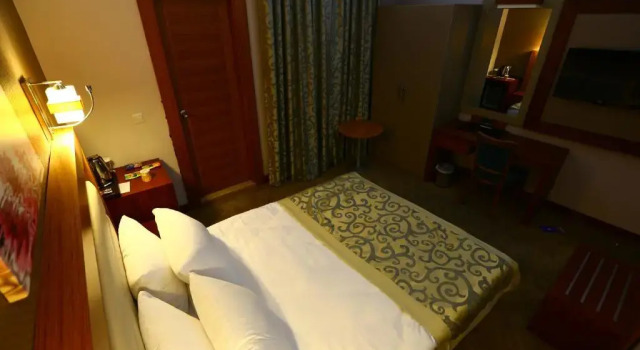 Standard Doppel Zimmer Grand Istanbul Hotel Erbil