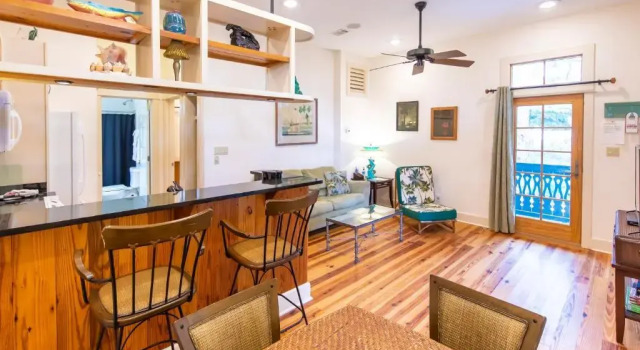 Апартаменты c 1 комнатой Hibiscus Coffee & Guesthouse