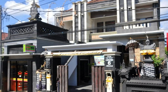 Denays Guest House Jimbaran, Забронировать Отель Отели провинции Бали с завтраком, Завтраки