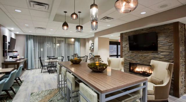 Hampton Inn Spicer Marina Area, Varaa Hotelli Hotellit Minnesota pysäköinnillä, Pysäköinti