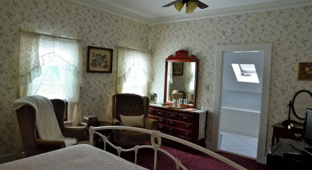 Номер Standard с балконом Victoria Inn