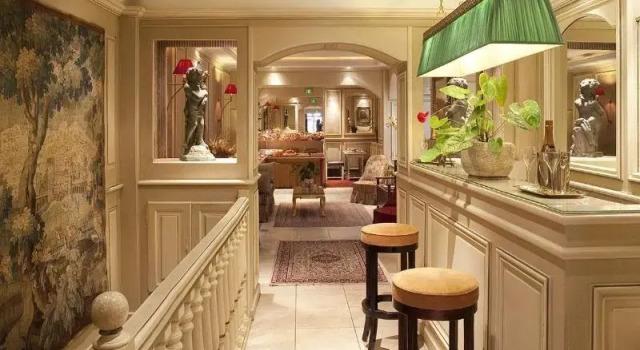 Best Western Premier Saint Germain, Забронировать Отель 6-й округ: Сен-Жермен Париж, рядом с Лувр — Риволи