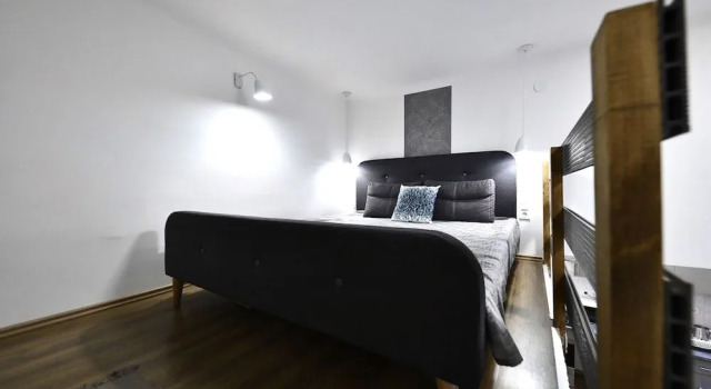 Cosy flat in Király str, King