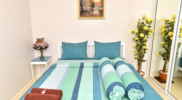 Люкс с балконом Parvena Hotel Sathorn