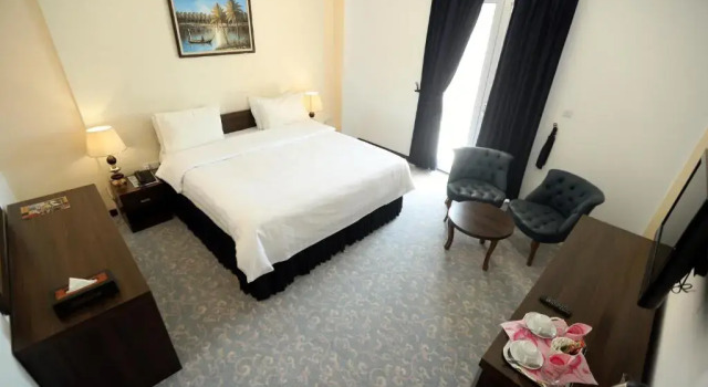 Baghdad International Hotel, Rezervovat Hotel Hotely v Bagdád s parkováním, poblíž Firdos Square, Parkování