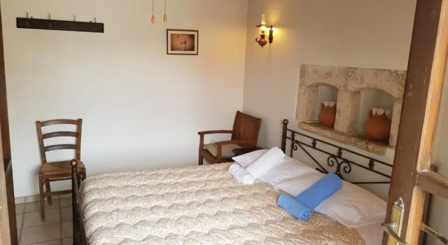 Michalis Anoyia Traditional Stonehouse