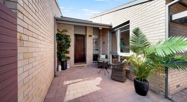 Gorgeous 2-bed Townhouse With Patio, BBQ & Parking