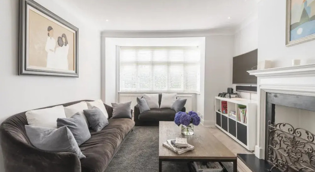Fashionable Family home in Southfields