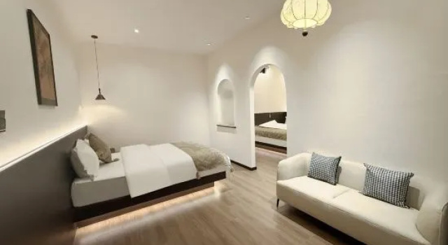 Люкс Deluxe Dali Hemuyuanli Smart Homestay (Erhai Lake S-Bay Ecological Corridor)