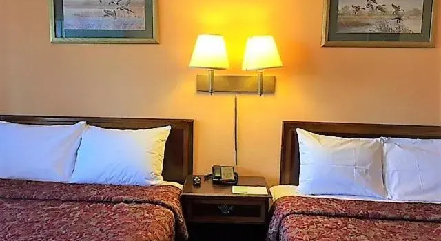 Двухместный номер Deluxe Super 8 by Wyndham Portsmouth - Norfolk