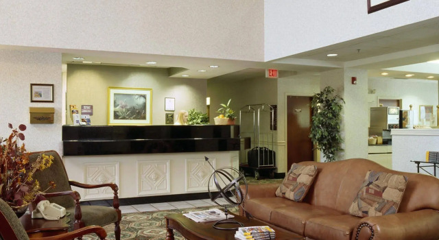 Holiday Inn Express Harrisburg NE, an IHG Hotel, Buchen Sie Hotel Hershey 