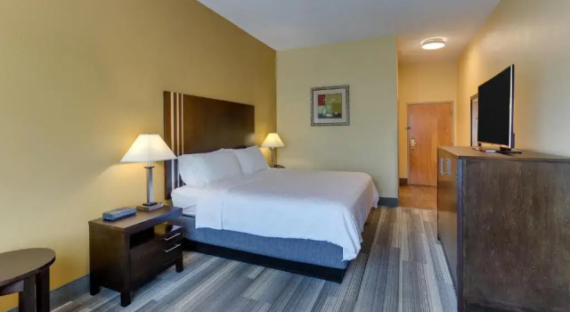 Номер Standard Holiday Inn Express & Suites Richmond by IHG