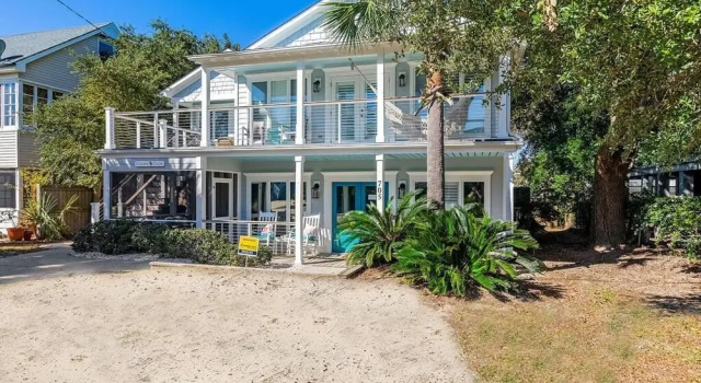 705 Carolina Boulevard