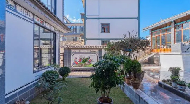 English：Jinhang B&B(Lijiang Sanyi International Airport Store), Prenota Hotel Hotel a Yunnan con parcheggio, Parcheggio
