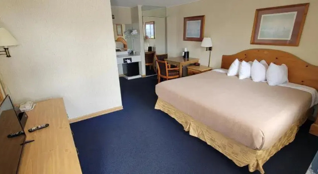 Номер Standard Thunderbird Inn of Mackinaw City
