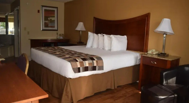 Номер Standard Atkinson Inn & Suites