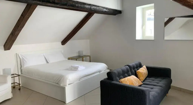 Folle Città B&B, Забронировать Отель Отели Неаполя 3 звезды, рядом с Accademia di Belle Arti di Napoli, 3*