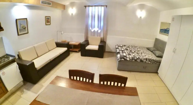 Studio Carla Studio Apartment