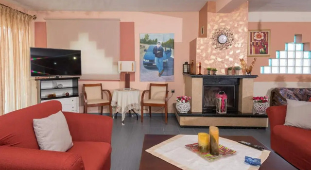 Geka's apartment