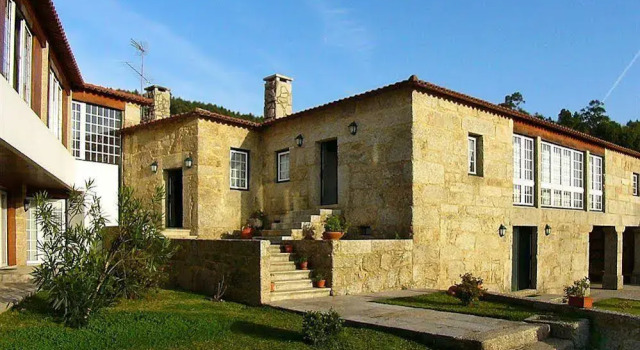 Quinta do Sourinho, Book Hotel Bastuço Minho