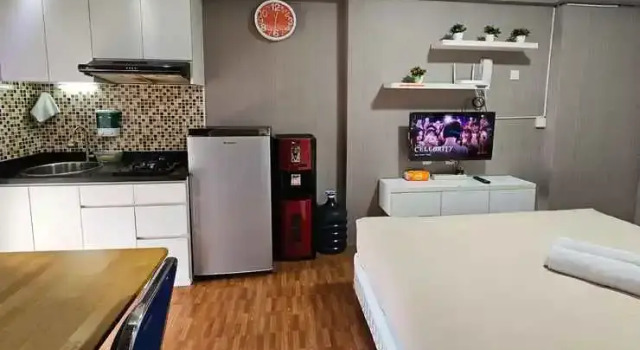 Studio28 City View @Bassura free Netflix (Min Stay 3 Nights), Prenota Appartamento Giacarta Jakarta Province