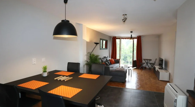 Le Grand Large in Annecy- lake view