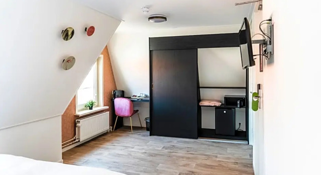 Номер Superior Hotel De Valk
