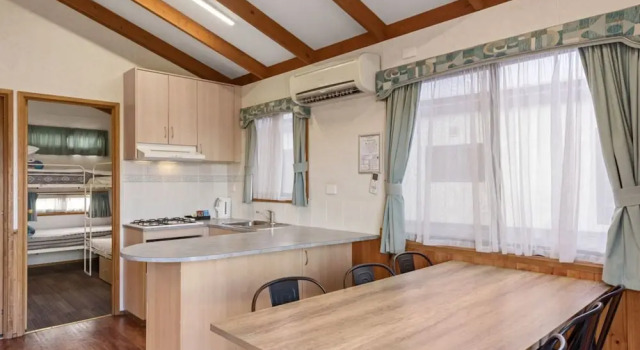 Номер Superior с 2 комнатами с балконом Discovery Parks - Adelaide Beachfront