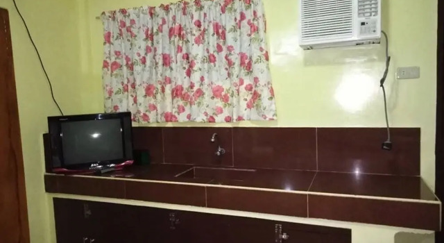 Jorge Transient House, Prenota Hotel Hotel economici a Coron