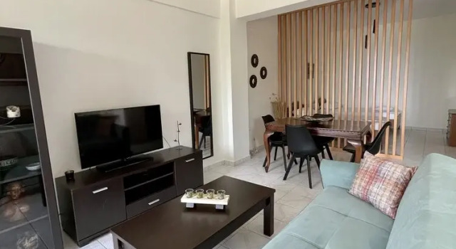Appartamento familiare seminterrato con balcone Sofia Apartments