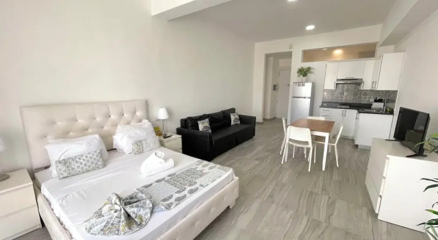 Студия Deluxe Studio Apart Hotel Rooftop Pool Beach