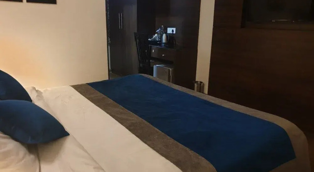 JB Skyhilton Inn