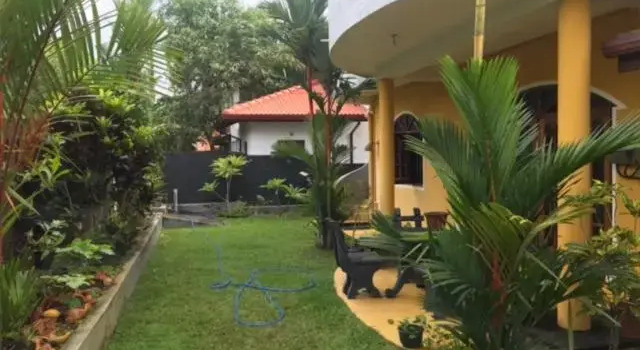 Вилла с 3 комнатами Villa Shwetha Guest House