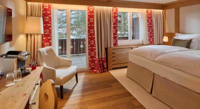 Двухместный номер Standard с балконом The Glacier Hotel - ex Eurotel Victoria