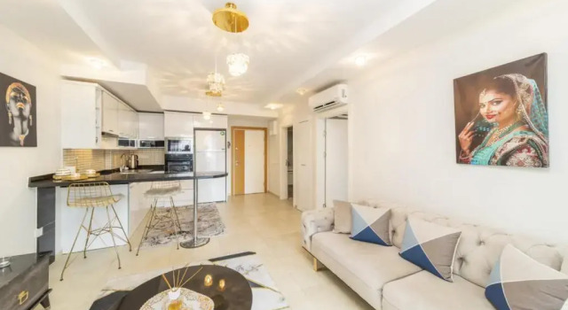 Colorful Flat with Shared Pool and Spa in Alanya, Забронировать Курортный отель Алания 