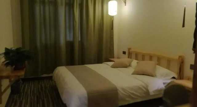 Ekonomiczny pokój Right Here Hotel