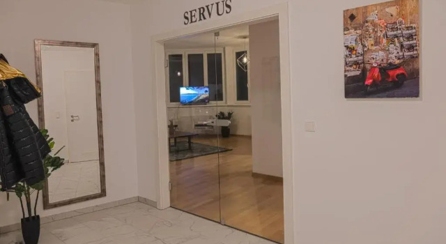 Апартаменты Gesamte Unterkunft über den Dächern Wiens