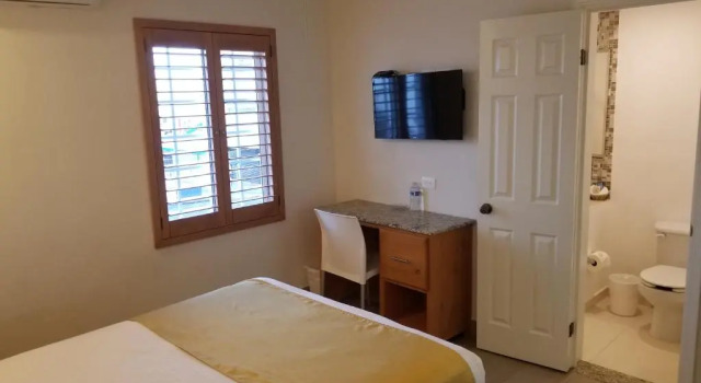 Hotel Quinta, Prenota Hotel Hotel economici a Tijuana