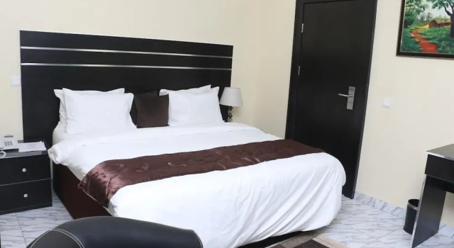Двухместный люкс Brookville Hotel & Suites