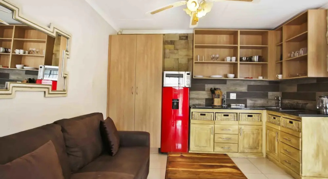 Номер Standard Accommodation at Vans No Loadshedding