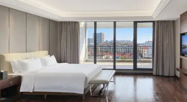 Люкс Business Changshu Skyline Cloud Hotel
