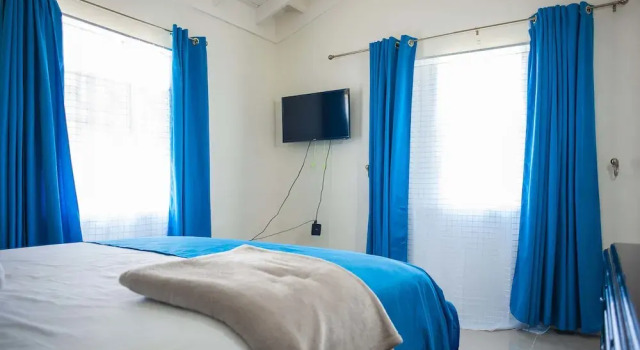 Island Blues Cottage at Draxhall Country Club, Rezervovat Rekreační dům Hotely v Ocho Rios Coast s bazénem, Bazén