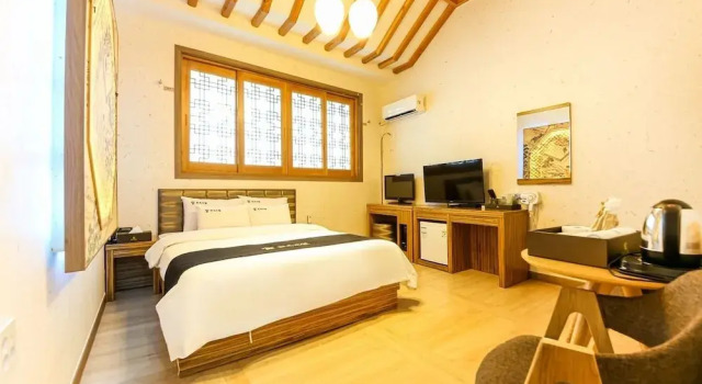 Номер Deluxe Jeonju Hanok Hotel Kung