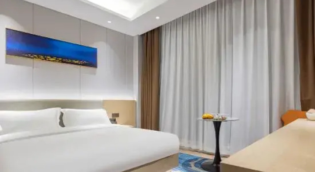 Двухместный люкс c 1 комнатой Haiyi Fino Hotel Jingmen People's Wanfu International Trade City Branch