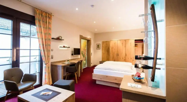 Двухместный номер Standard с балконом Weinhotel OFFENSTEIN ERBEN